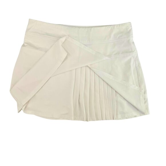 Athleta (Medium Tall - EUC) White Pleated Tennis Skirt with attached shorties - Picture 8 of 8